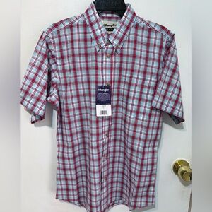 Wrangler Kids Red and Blue Plaid Button-Down Shirt, 1 pocket. Size Boys XL